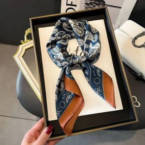Foulard Carré – Céleste Orient Foulard Carré - Céleste Orient