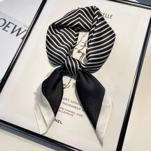 Foulard Carré - Paris Noir & Blanc