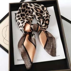 Foulard Carré - Douceur Sauvage
