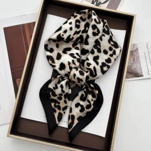 Foulard Léopard - Ambre Élégant