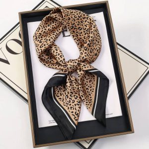 Foulard Léopard - Grâce Sauvage