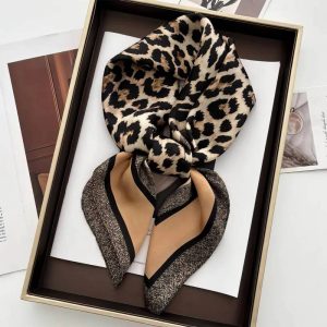 Foulard Léopard - Perle de Sable