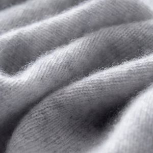 Écharpe Cachemire – Gris Perle Raffiné Écharpe Cachemire – Gris Perle Raffiné