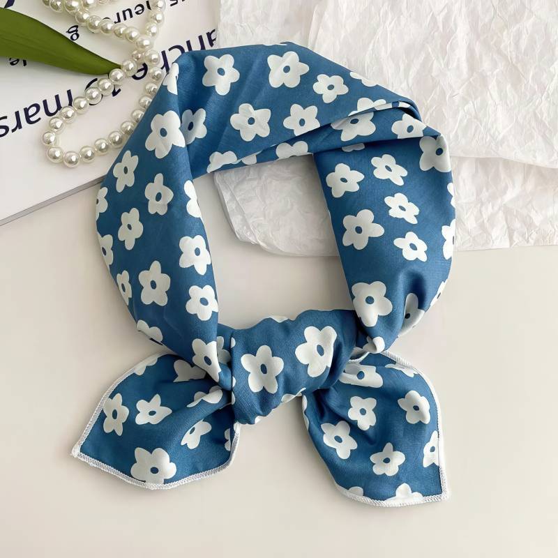 Foulard en coton – Fleurettes bleu fjord Foulard en coton - Fleurettes bleu fjord