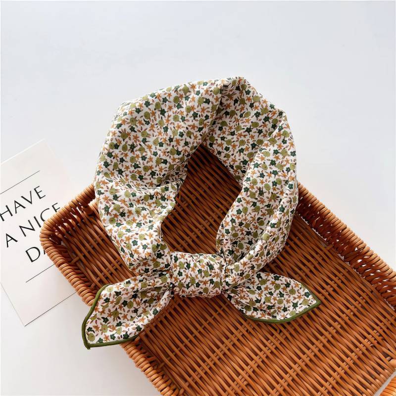 Foulard en coton – Mini fleurs champêtres Foulard en coton - Mini fleurs champêtres