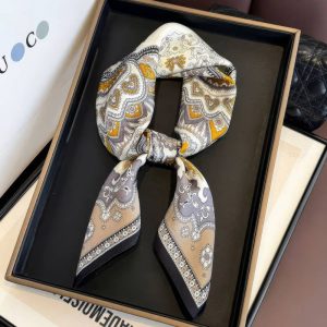 Foulard en soie - Arabesque Miel