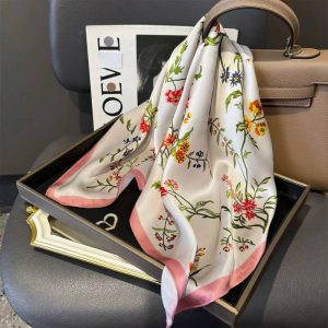 Foulard en soie - Bouquet Rosé