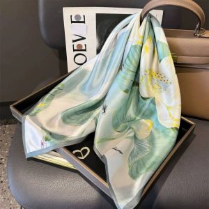Foulard en soie - Nymphéa d’Azur