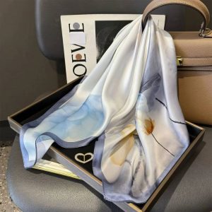 Foulard en soie - Perle de Lotus